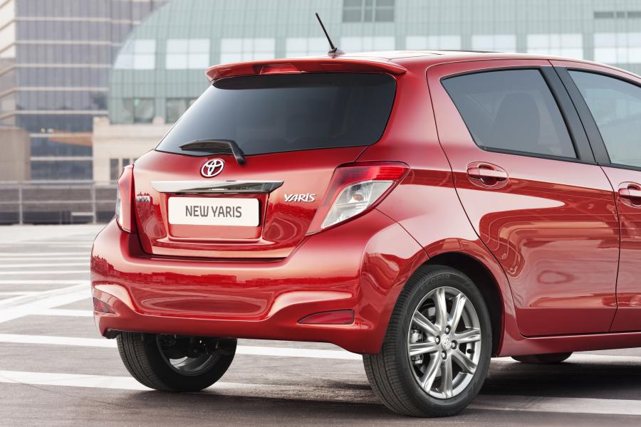  Toyota Yaris 2012 года  (фото 35 из 56)
